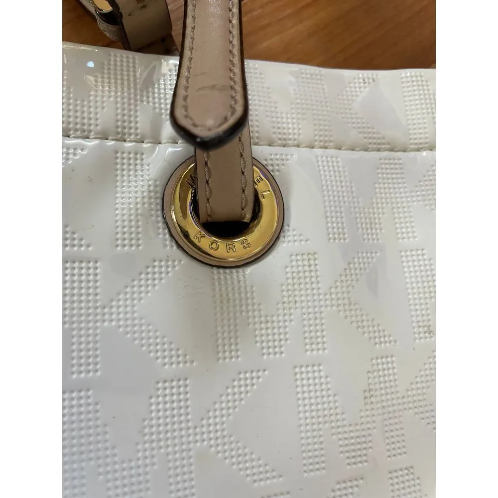 Michael Kors Jet Set‎ Glossy White MK Signature Tote Bag  Large